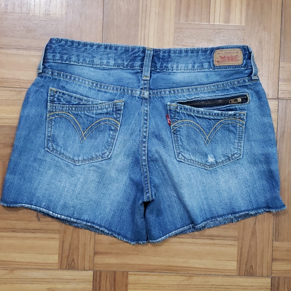 LEVI'S denim shorts